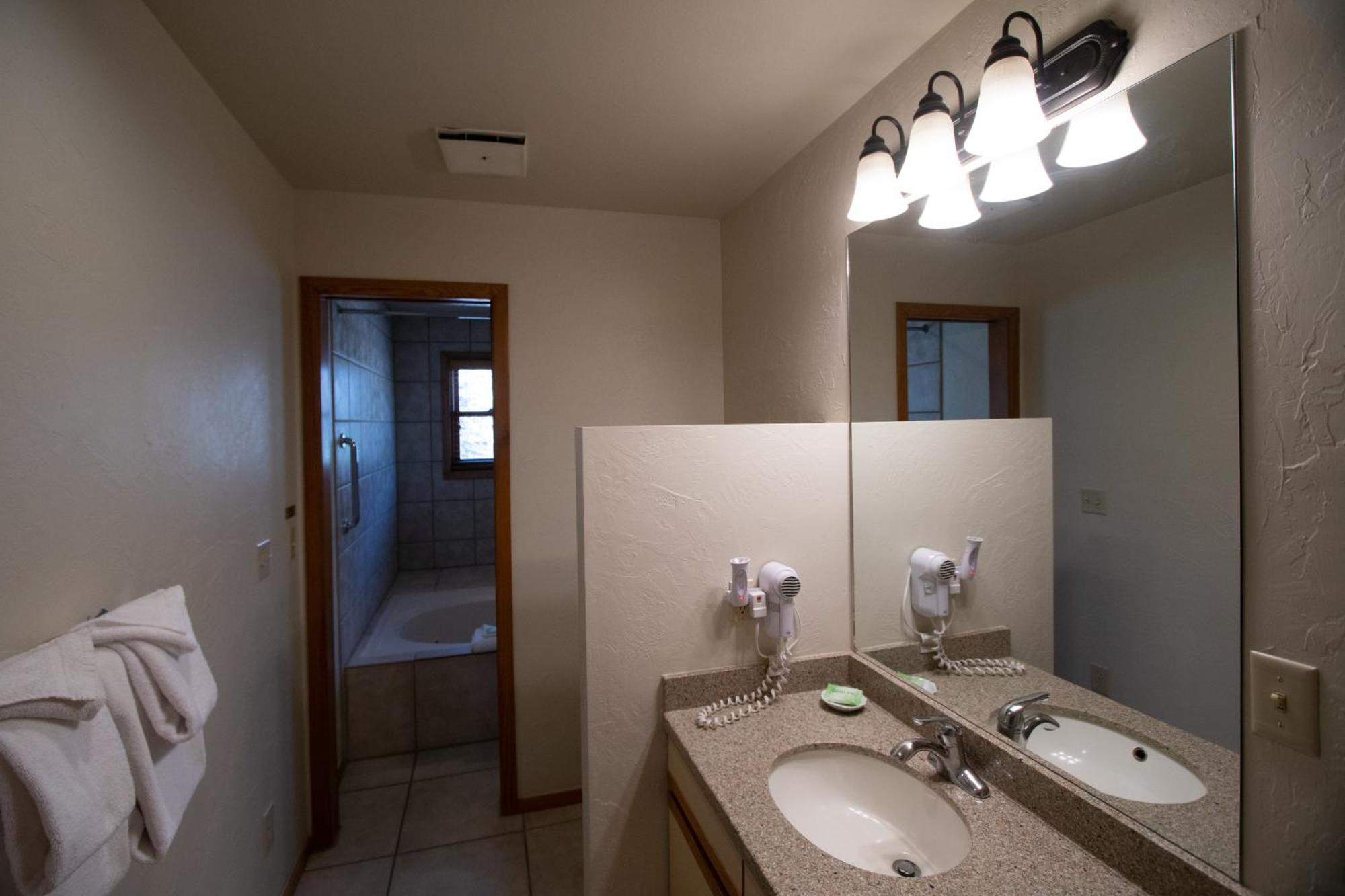 Sunburst Condominiums 스팀 보트 스프링스 객실 사진